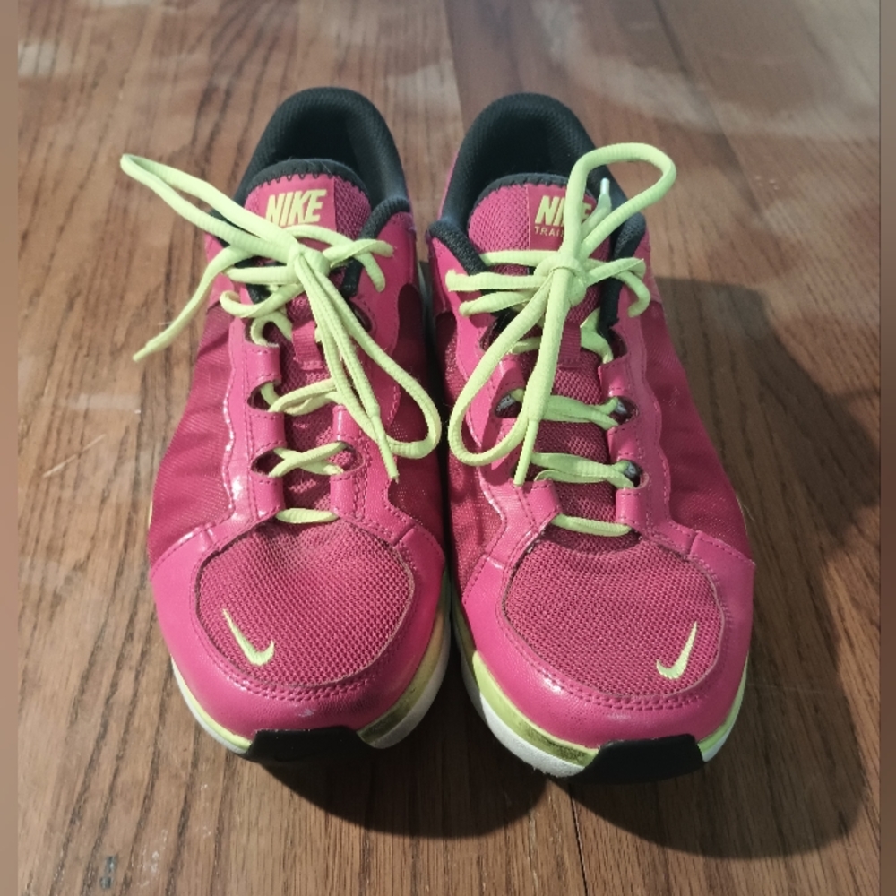 Women's Neon Flex Trainer Pink Nike Size 10 Tennis Shoes